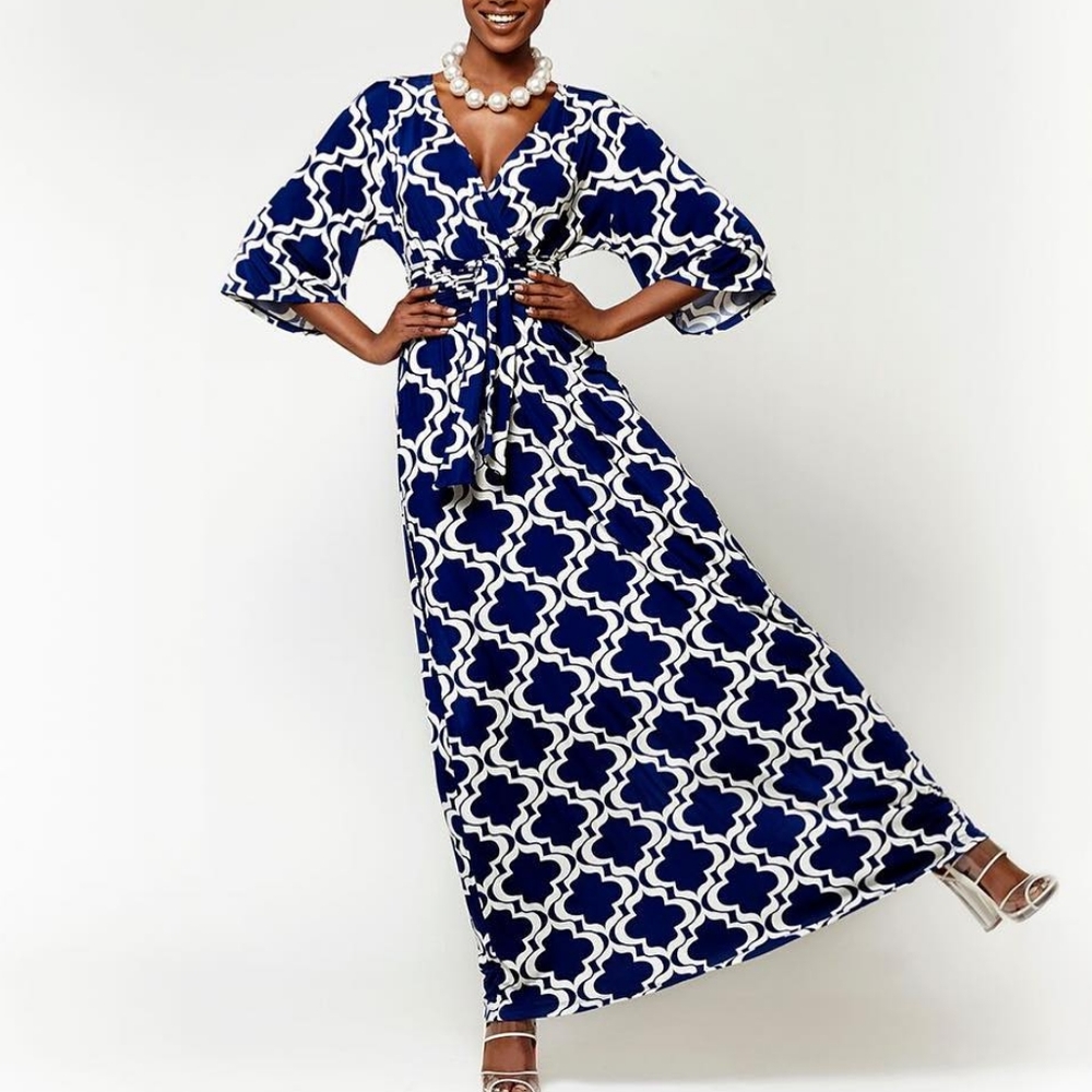 Nikki Poulos maxi 👗 dress